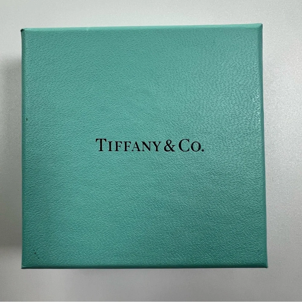 TIFFANY & CO.‎ Empty Jewelry Box With Original Padding Early 2000s Tiffan…